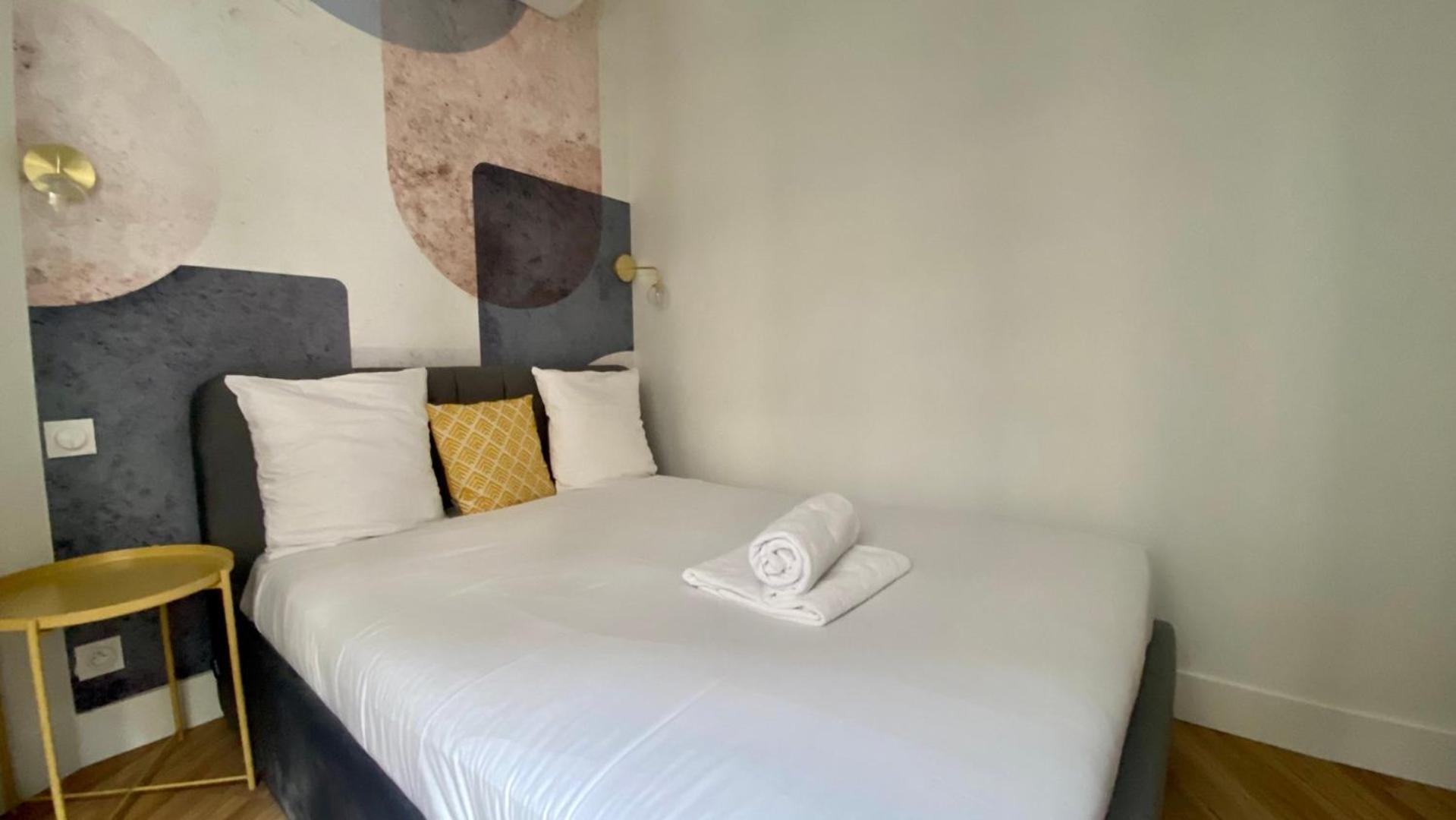 Appartement Lumineux Proche Saint-Lazare - 8P Paris Exterior photo